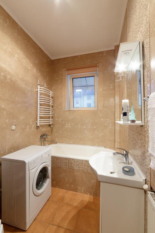 Centreville Apartments Ivano-Frankivszk Szoba fotó