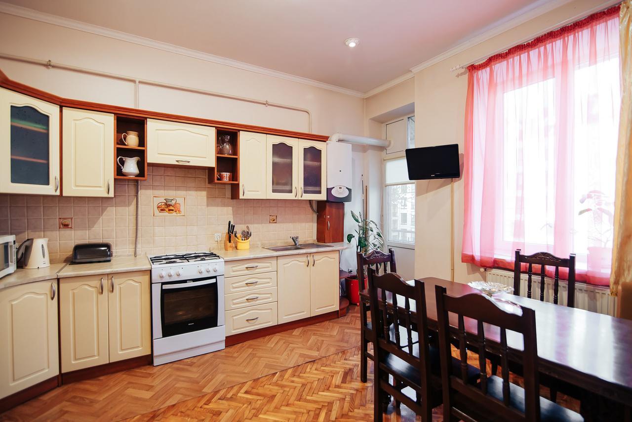 Centreville Apartments Ivano-Frankivszk Kültér fotó
