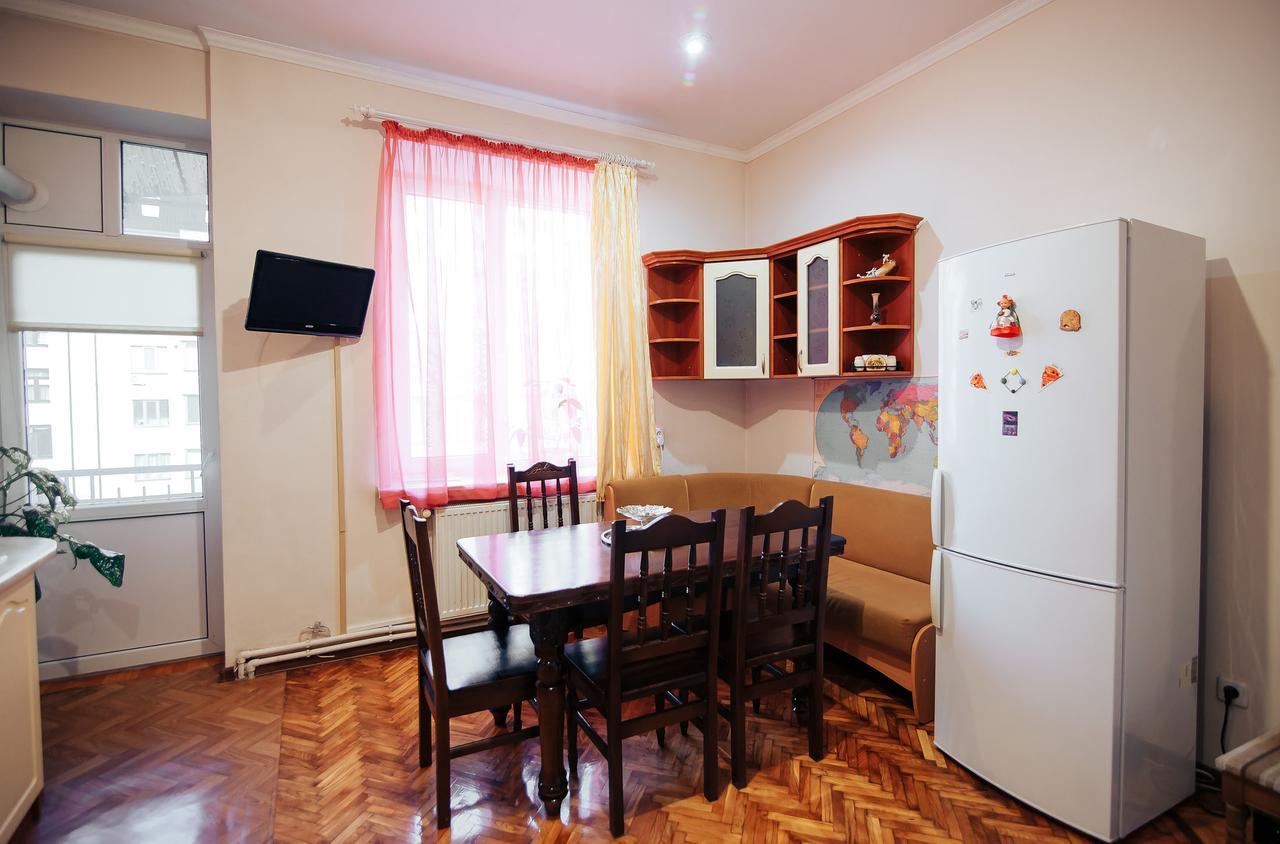 Centreville Apartments Ivano-Frankivszk Kültér fotó